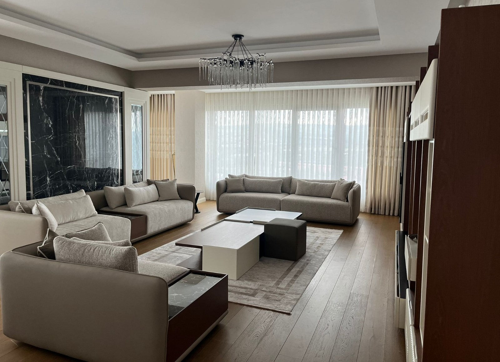 Büyük Salonlar İçin Tasarım Trendleri