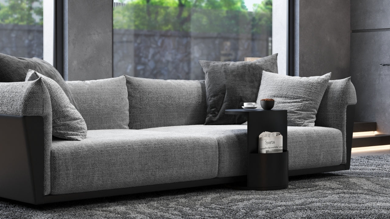 The Power of Light Tones in Summer House Decoration